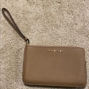 Michael Kors wristlet